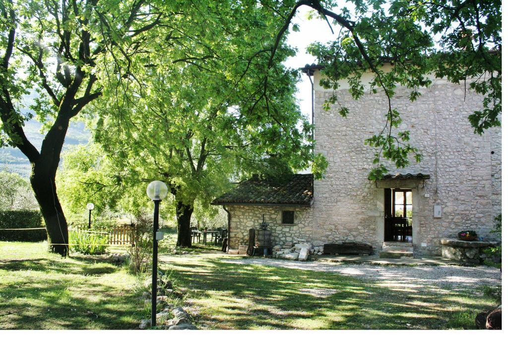 Casale Le Due Querce Guest House Ferentillo Luaran gambar